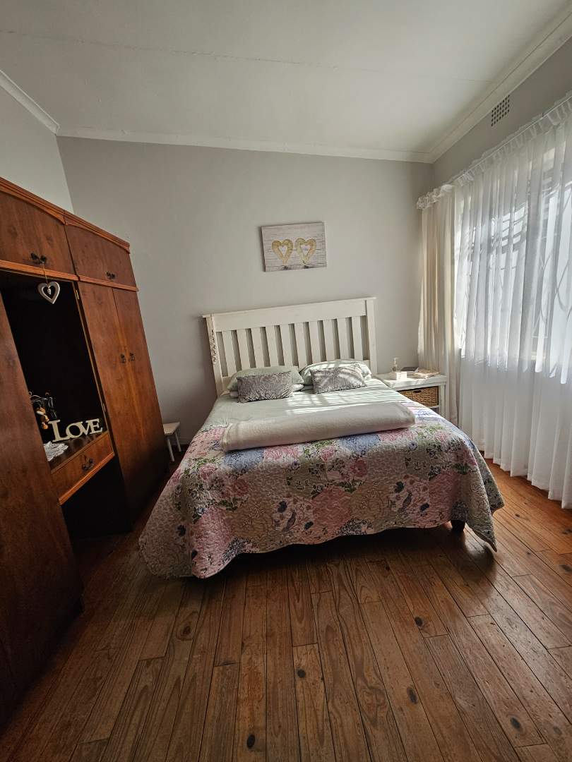 5 Bedroom Property for Sale in Fairbridge Heights Eastern Cape